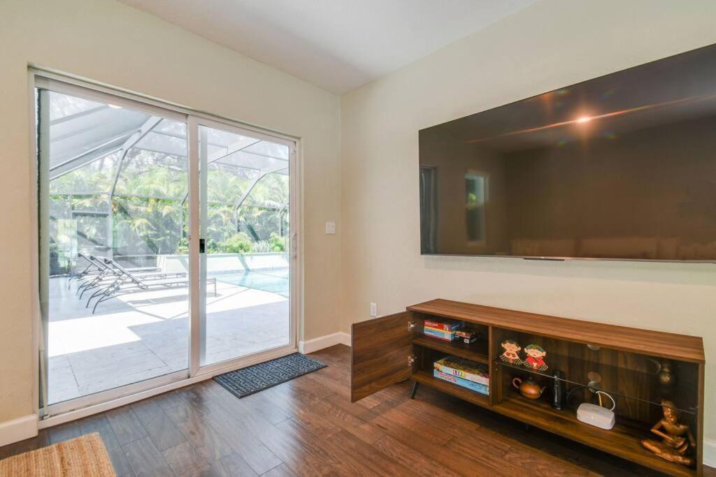Luxury Home In The Heart Of South Tampa & Pool! Exterior photo